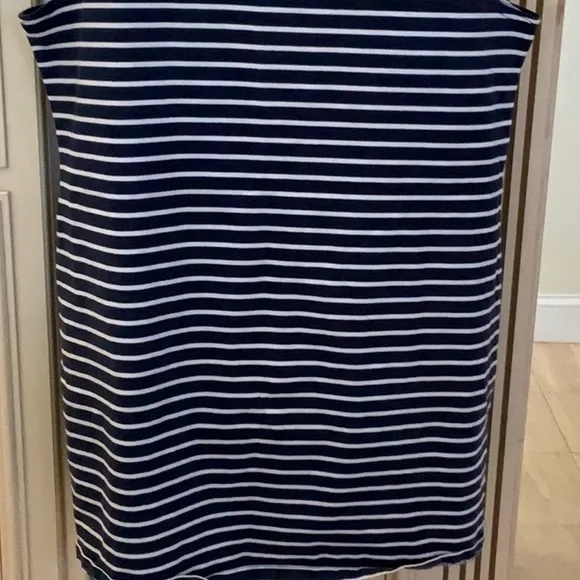 Navy and White Striped Sleeveless Top - Picture 4 of 7